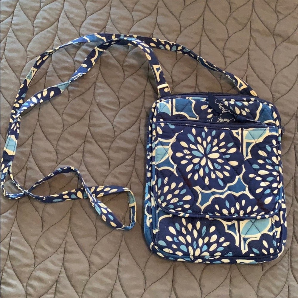 Vera Bradley Cross body